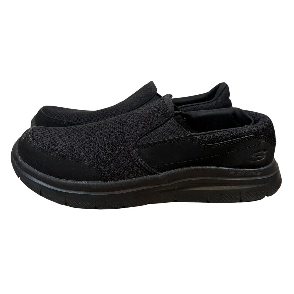 slip resistant sneakers